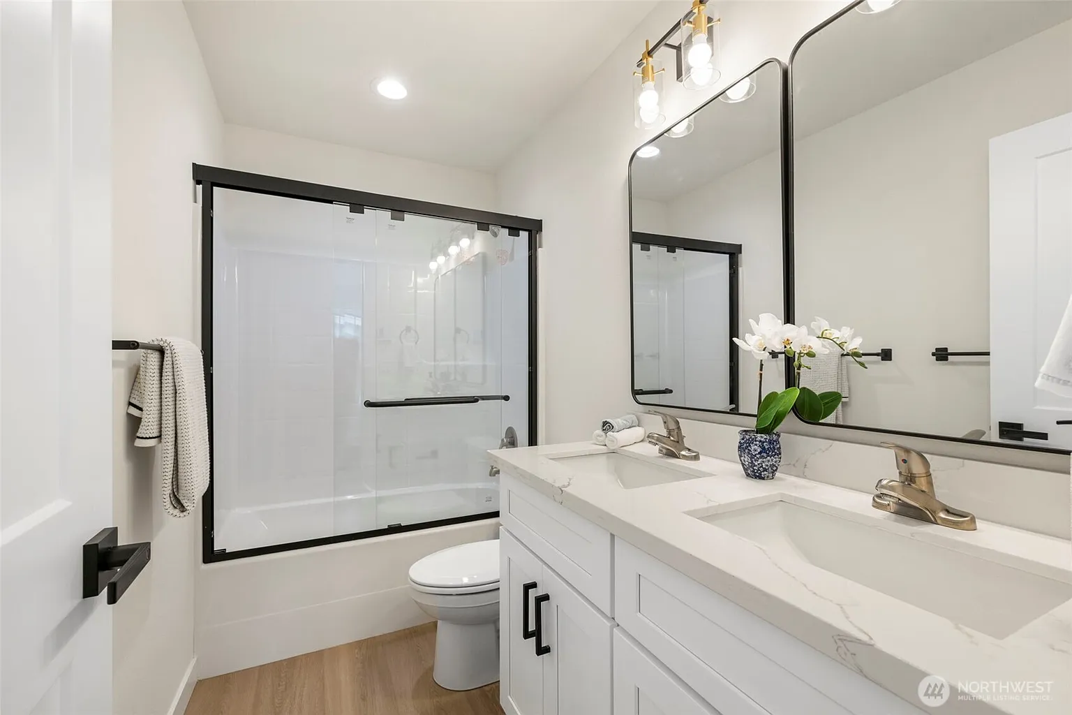 19505 Damson Road #C1, Lynnwood, WA 98036