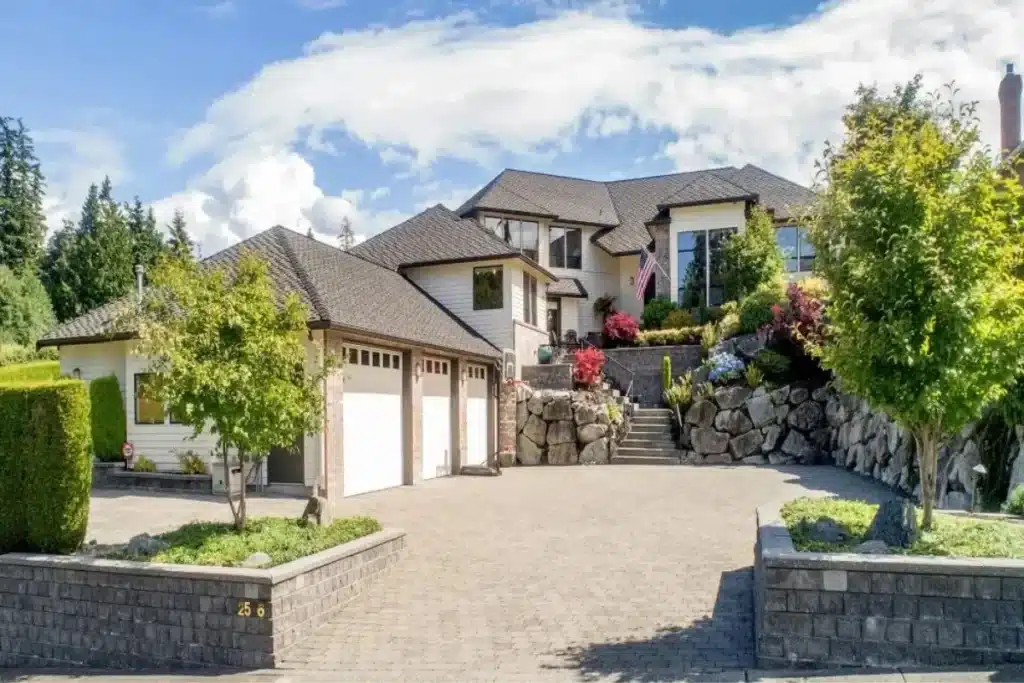 Similar Homes in Lynnwood