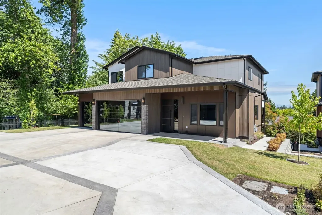real estate agent near me Lynnwood